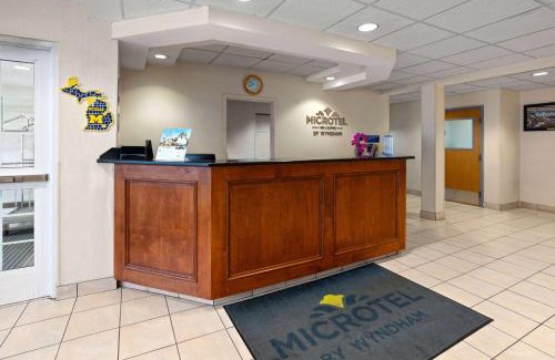 Thurston Hotel | Microtel Inn & Suites by Wyndham Ann Arbor