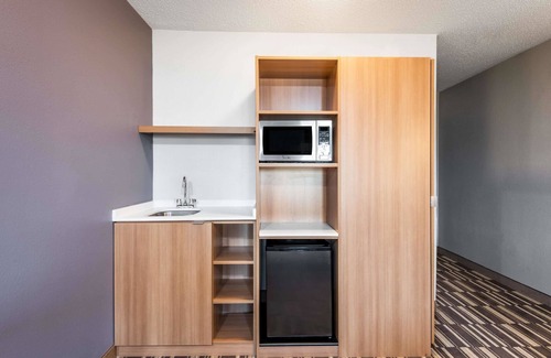 Beaver Falls Hotel | Microtel Inn & Suites By Wyndham Beaver Falls