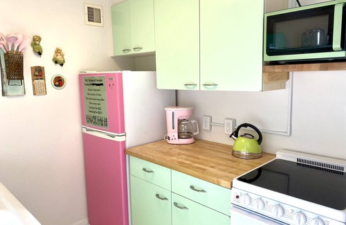 Downtown Anchorage Apartment | Mid Century Retro Top Floor Studio in Downtown Anchorage with Views
