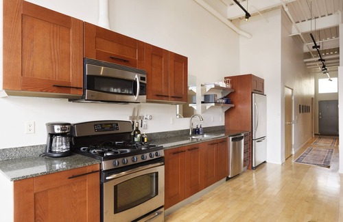 Basalt Condo | Mid-Valley Modern | Rooftop Deck, A/C, Gym