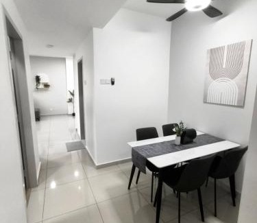 Masai Apartment | Midas SeaView 2BR -BrandNew Blk A I High Floor