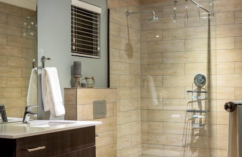 Bloemfontein House | Middelwater Farm Hotel