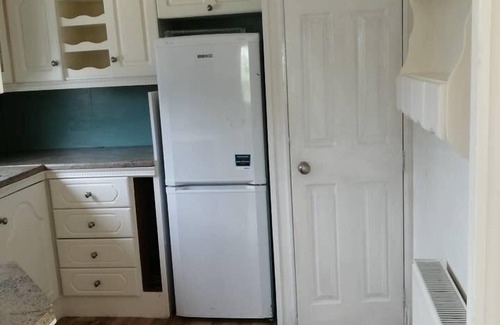 Lisnagunogue Cabin | Midden Manor Country stay on a working dairy farm