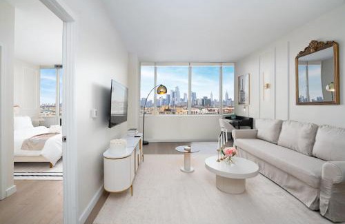 Hoboken Apartment | Midtown View - Minutes to City