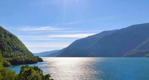 Etne Cabin | Mikrohyttene i Åkrafjorden