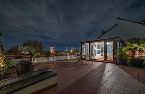 San Cristoforo Sul Naviglio Apartment | milano attico