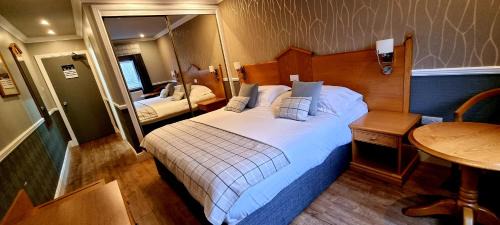 Paisley Hotel | Mill and Brae
