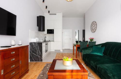 Nowa Praga Apartment | Millennium Express Green