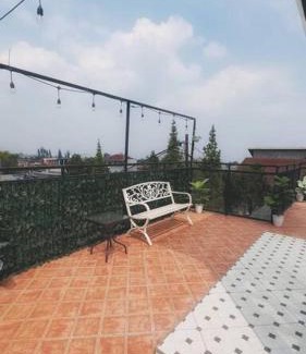 Cihanjuang 1 Villa | Mimi Castle Full AC 1200m2 Private Villa dan Pool Parongpong Lembang