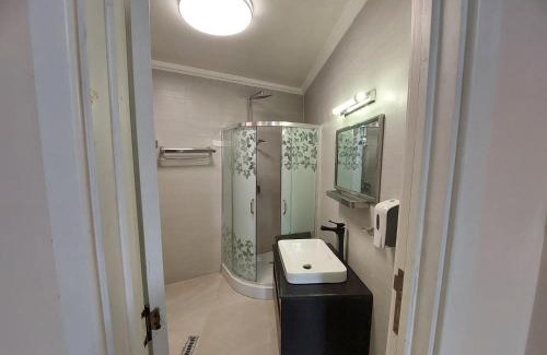 Yeka House | Mimi Guesthouse