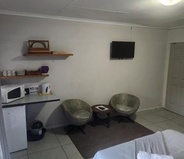Colesberg House | Mimosa Guesthouse