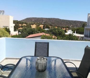 Ormos Agiou Ioannou House | Mina’s Villa, 200m from the beach