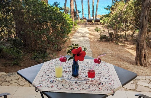 Cala Liberotto Apartment | Mini apartments right on this beach!