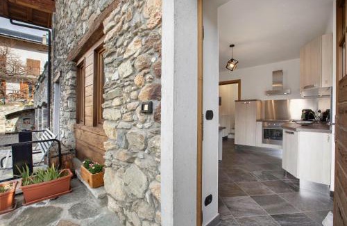 La Cretaz-Roisan Apartment | Mini House Valle d'Aosta