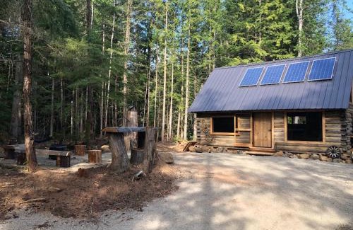 Clearwater Ski Chalet | Mini Moo-light Cabin
