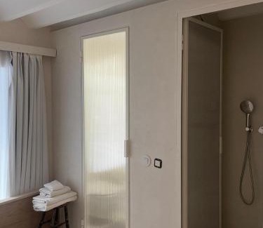 Alcantara Apartment | Minimalist Atelier Alcantara