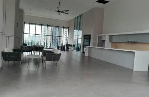 Kuala Lumpur Apartment | Minimalist Luxury 3Bedroom suite for 6 Pax