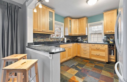 Highland House | MINNeSTAY* Highland Hideaway