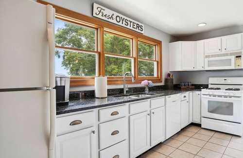 Neavitt House | Minutes from Downtown St. Michaels | Waterfront | Pet Friendly | Private Dock