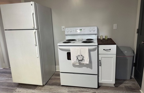 Scott House | Minutes from I- 10! 3-bedroom house with spacious yard in Scott!