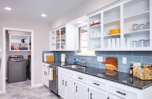 Pflugerville House | Minutes to Downtown, Dell Diamond, SXSW, Domain, COTA