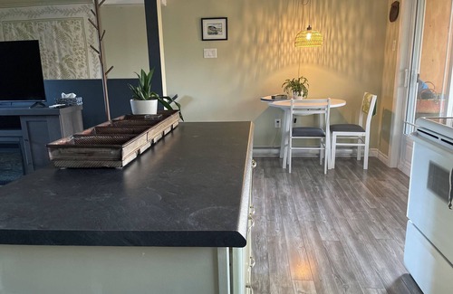 Pictou Apartment | Minutes to Waterside beach ~ some of the warmest waters in North America!