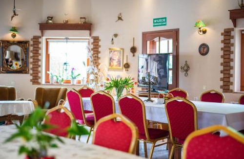 Andrychow House | Miodowy Raj