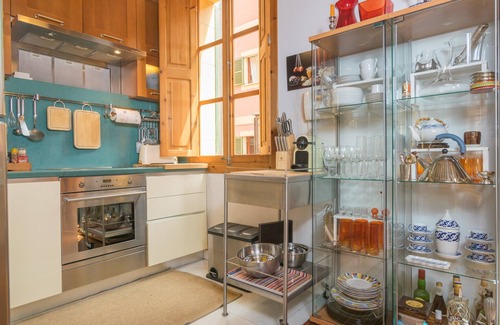 Old Town House | MIRACLET - ADULTS ONLY - Townhouse with beautiful terrace and parking in the centre of Pal