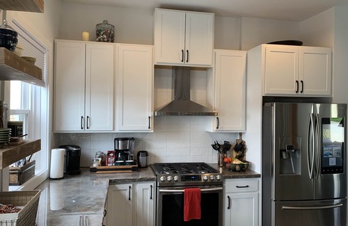 Le Claire House | Mississippi River Views and Downtown LeClaire all in one!