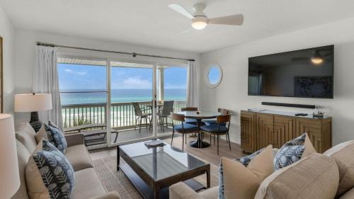 Seacrest House | Mistral 12