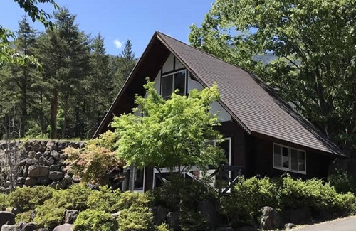 Nishikatsura RV Rental | Mitsutoge Fureai Cottage for 10 people / Minamitsuru District Yamanashi