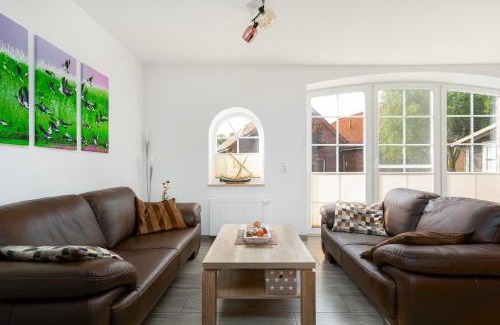 Eilsum House | Mittsommer