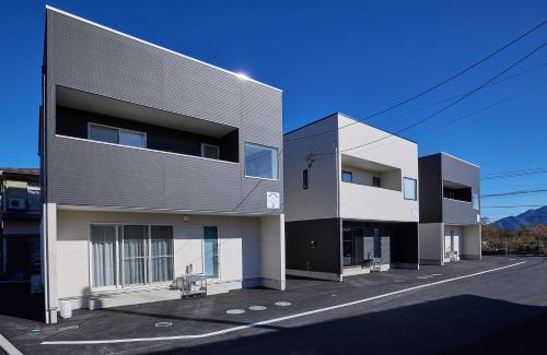 Fujikawaguchiko Villa | MIYA HOUSE Funatsu A