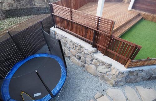 Fujiyoshida Villa | MIYABI Highland Terrace Villa A