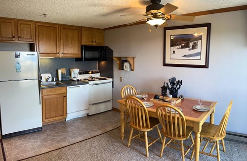 Snowshoe Condo | ML 342: Ballhooter views from this delightful, bike-in/out 1BR!