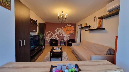 Ploiesti Apartment | MMT SweetHome 2