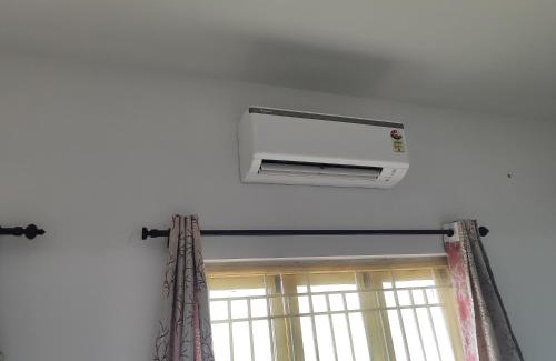 Pollachi House | MMVK Homestay AC, Spacious & Comfortable Entire Home Just For You