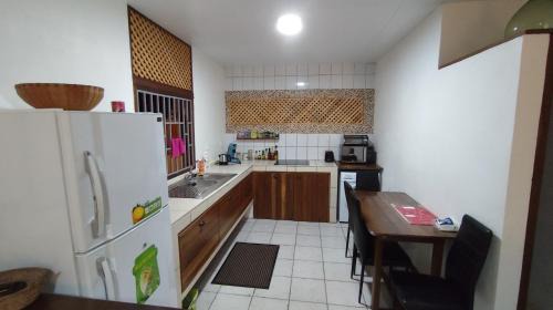 Cayenne House | MO TI KOTÉ