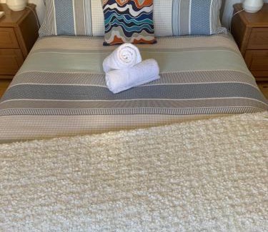 Moana House | Moana Beach Sunset Holiday Accommodation A