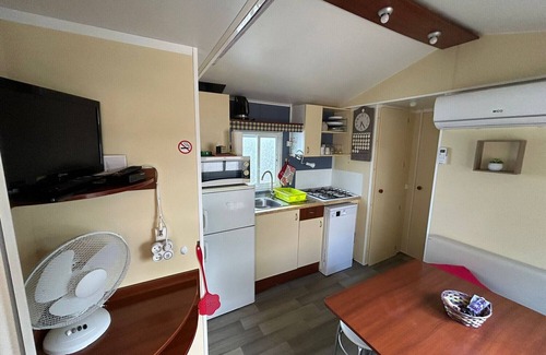 Sainte-Croix-du-Verdon House | Mobile Home 'Salamandre' with Lake View, Shared Pool and Air Conditioning