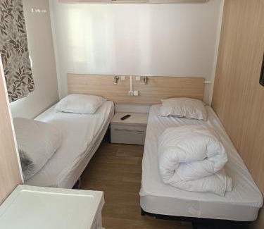 Fabras Ski Chalet | Mobile home