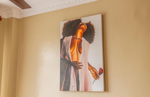 Dar es Salaam Bed & Breakfast | Modamba Bar, Restaurant and Social Hall
