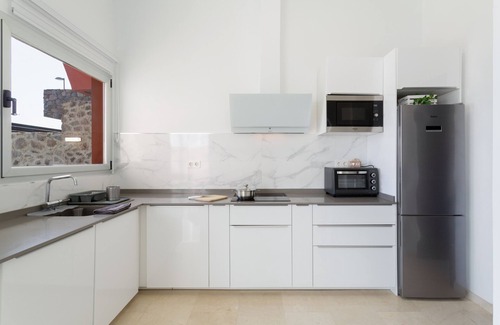 Salobre Villa | Modern Villa "Cacemar" with Private Pool & Wi-Fi