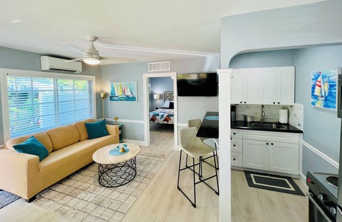 Parrot Cove Apartment | Modern 1 bedroom villa just five minutes to the beach!