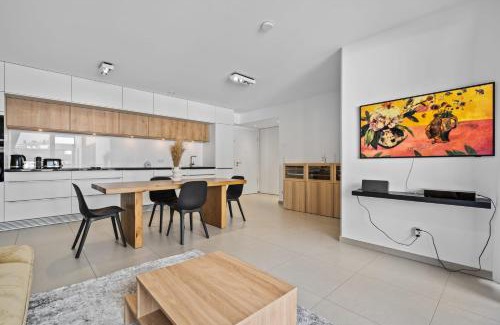 Cessange Apartment | Modern 1-BR Apartment with Balcony in Cessange