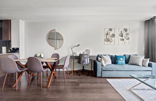 Yonge-Eglinton Apartment | Modern 1Bd & Den Condo with Balcony Lillian St