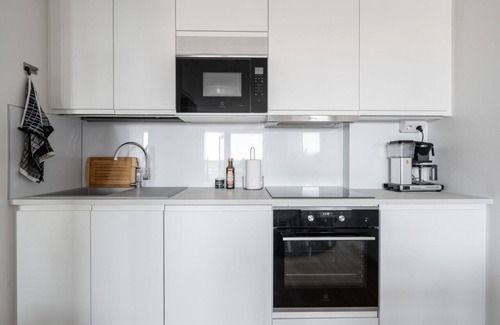 Tampere Apartment | Modern 1BR Apt with Amazing Views, Balcony & Sauna