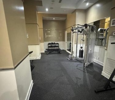 Downtown Mississauga Apartment | Modern 1BR Condo-Free Parking