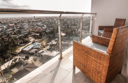 Mwananyamala Apartment | Modern 1BR serviced apartment w/balcony