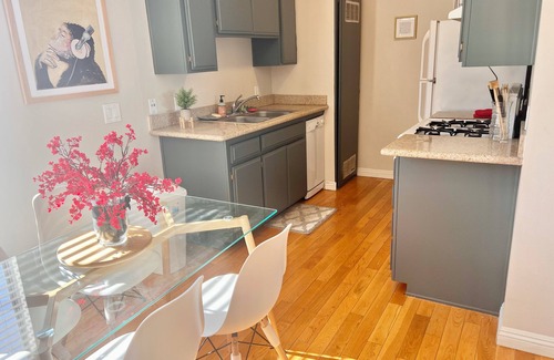 Carthay Circle Apartment | Modern 2 Bed, 2 Bath Furnished Apartment, designed for your comfort!